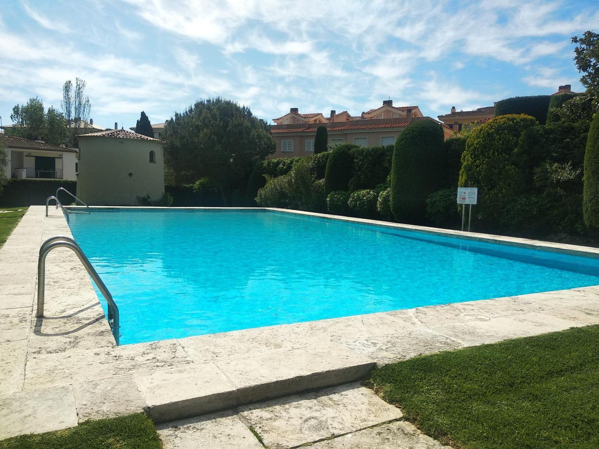 Apartment Vidabrava, Sagaro Garden Loft *